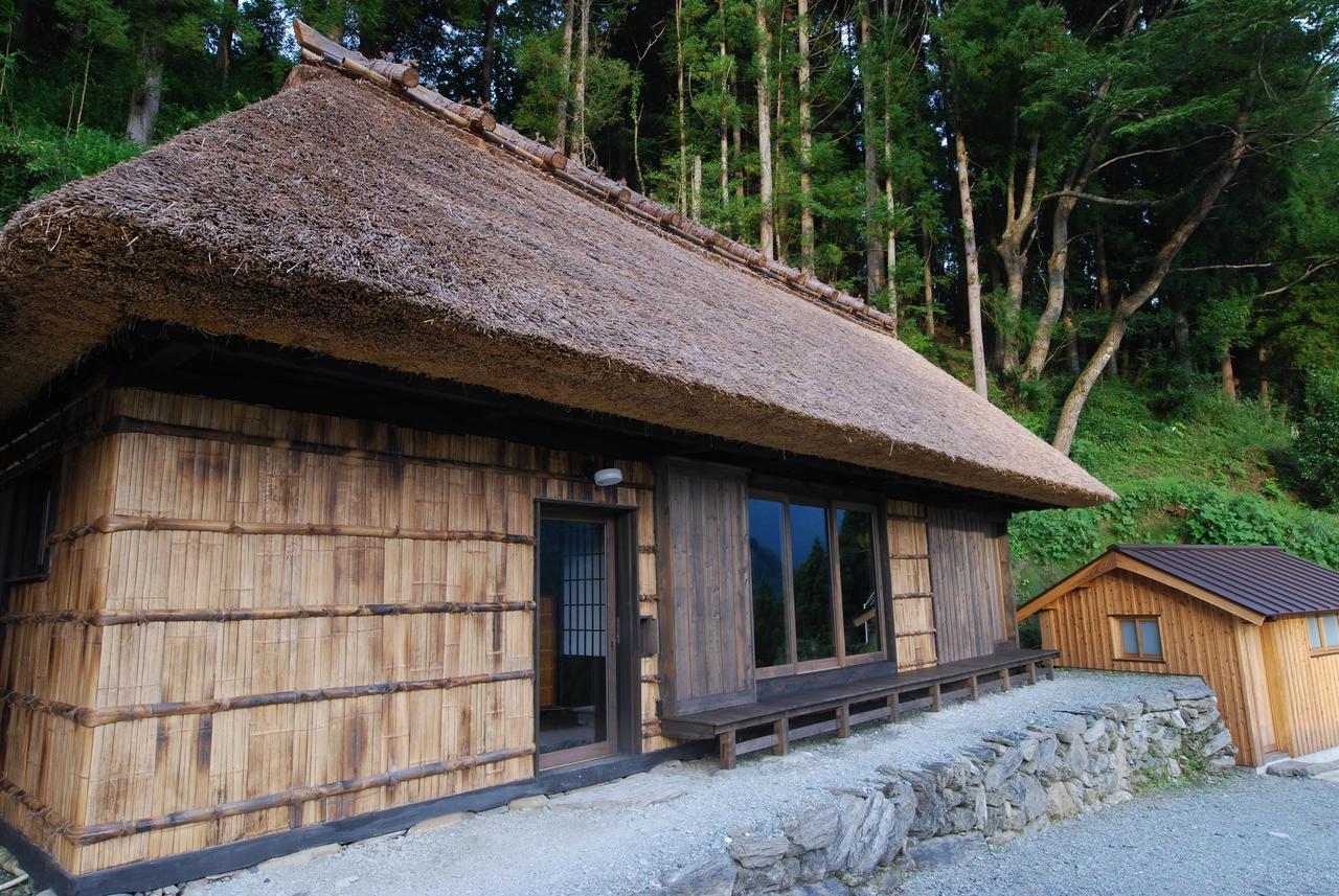 Tougenkyo Iya No Yamazato Villa Wakabayashi Exterior photo